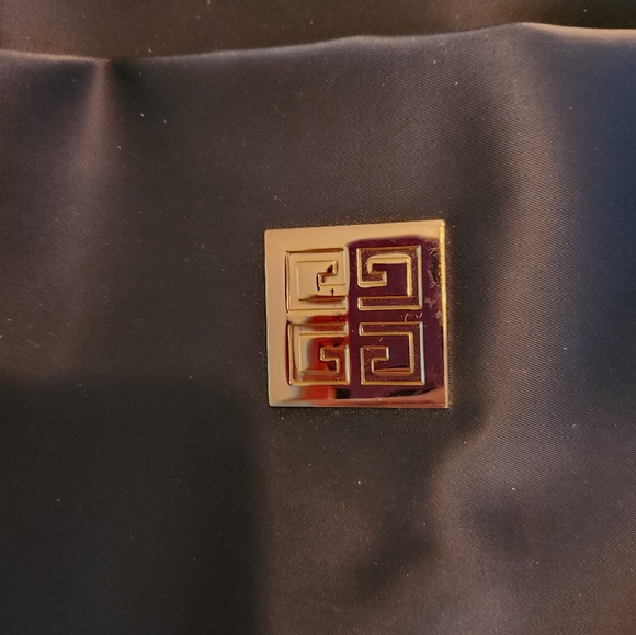 Givenchy Parfums L Nylon Tote - Picture 3 of 15